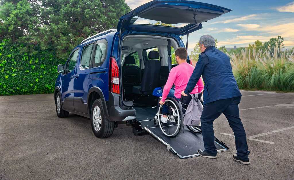 We incorporate vehicles adapted to our mobility offer