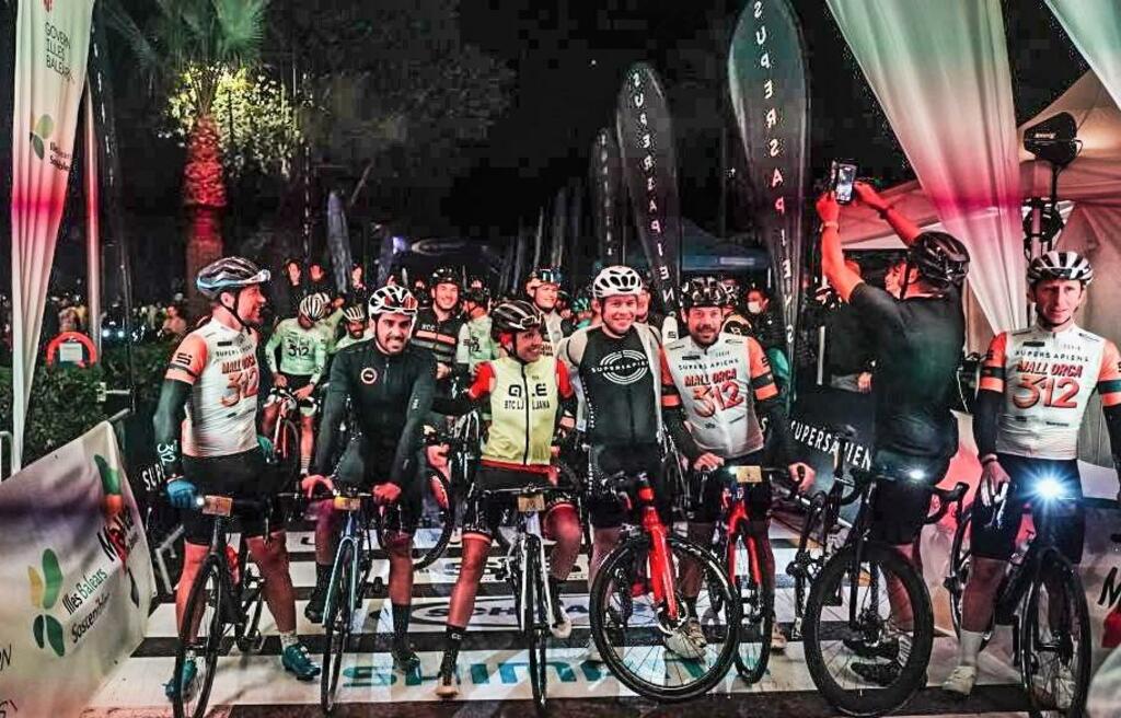 OK Mobility pedalea con los ciclistas de la Mallorca 312