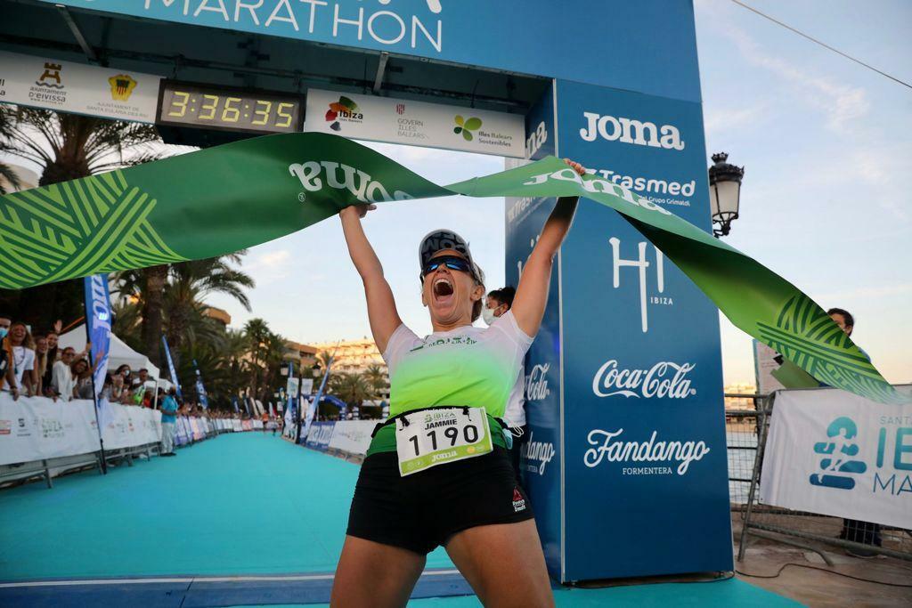 We run with the 2021 Ibiza Marathon